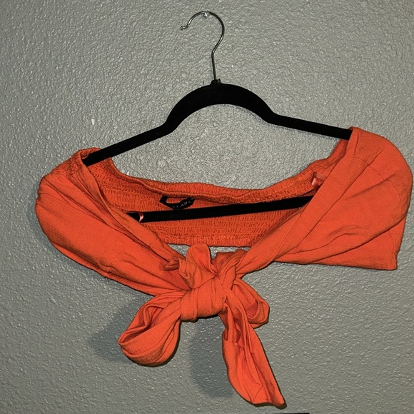 Two Piece Set - Tie Knot Top and Bottom Flowy Pants - Picture 6 of 6